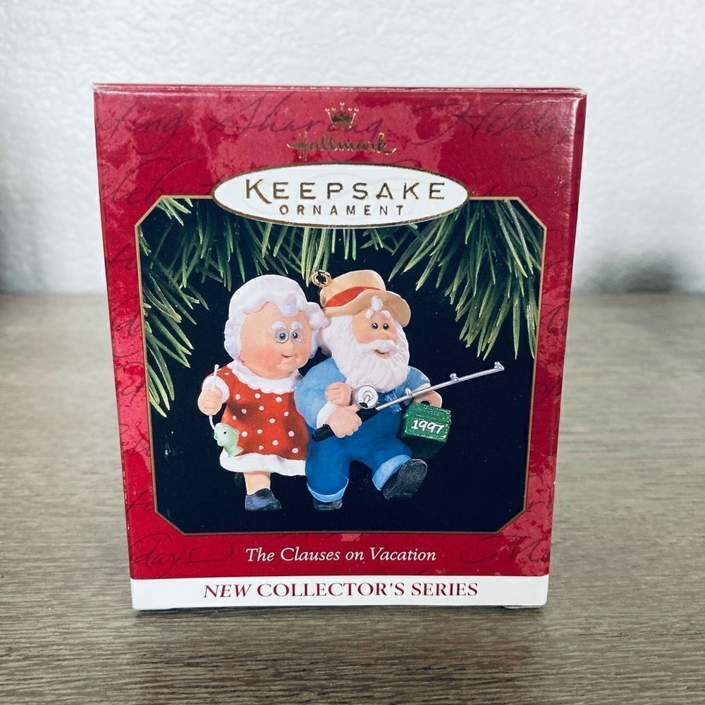 Hallmark Santa Ornaments Lot The Clauses on Vacation - Picture 5 of 8
